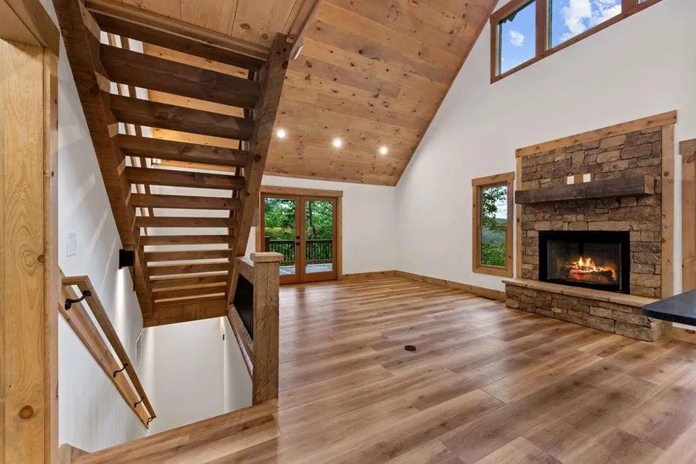 144 Highlands Gap Mineral Bluff, GA 30559