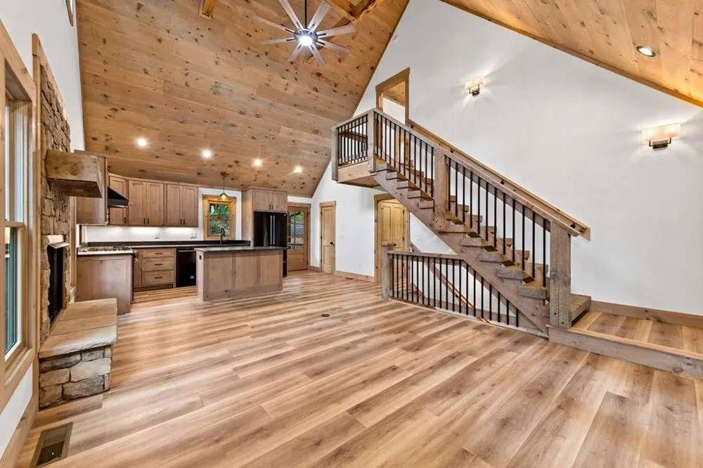 144 Highlands Gap Mineral Bluff, GA 30559