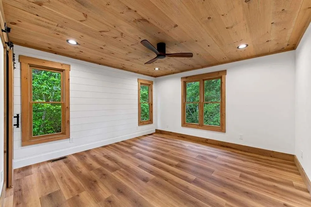 144 Highlands Gap Mineral Bluff, GA 30559