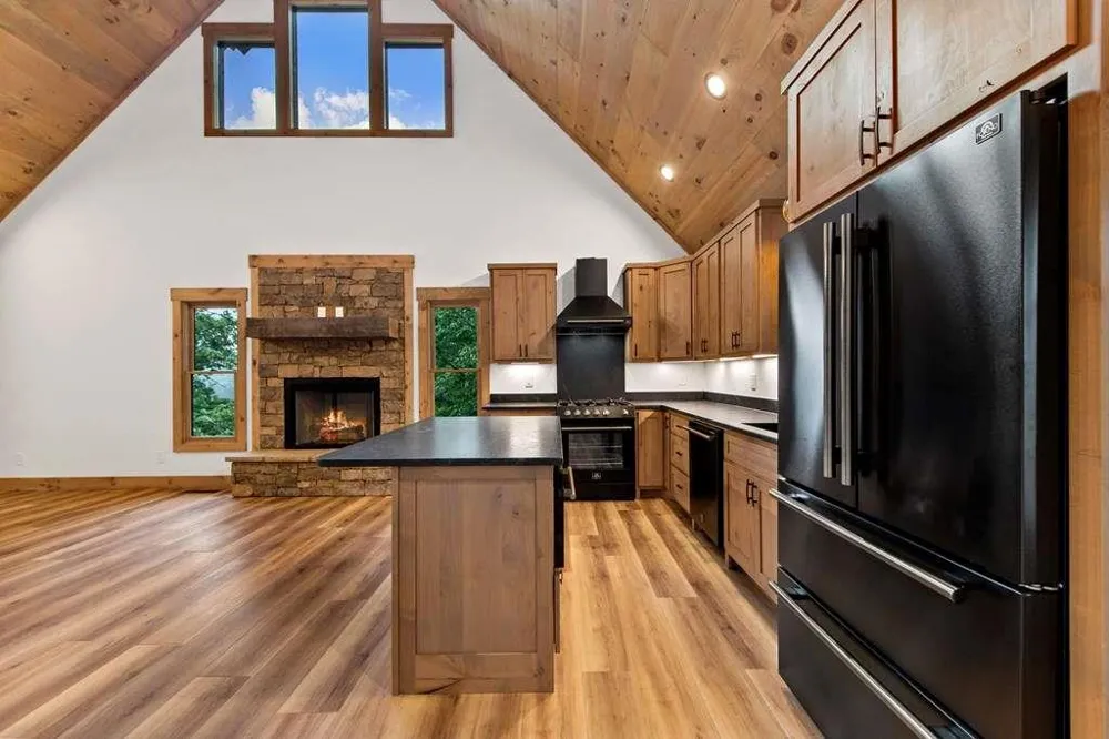 144 Highlands Gap Mineral Bluff, GA 30559