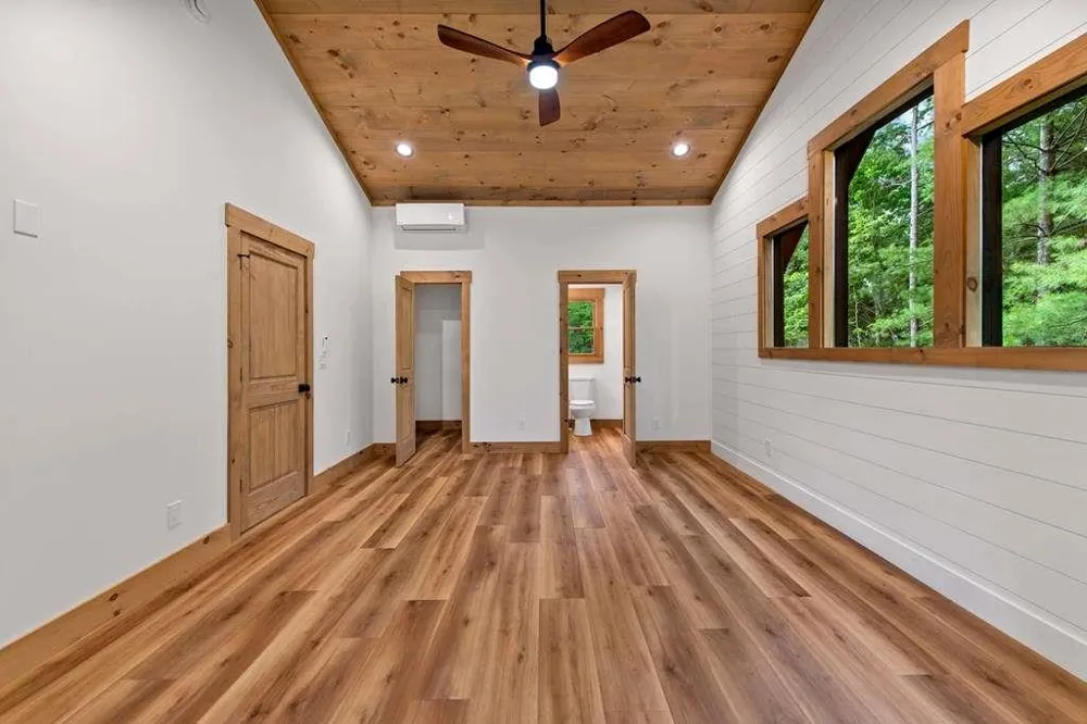 144 Highlands Gap Mineral Bluff, GA 30559