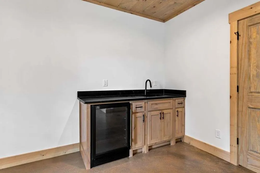 144 Highlands Gap Mineral Bluff, GA 30559