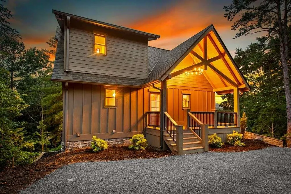 144 Highlands Gap Mineral Bluff, GA 30559