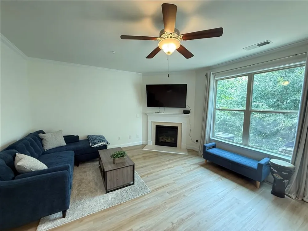 379 Cherryhill Lane Woodstock, GA 30188