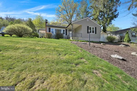 127 MAHANTONGO DRIVE