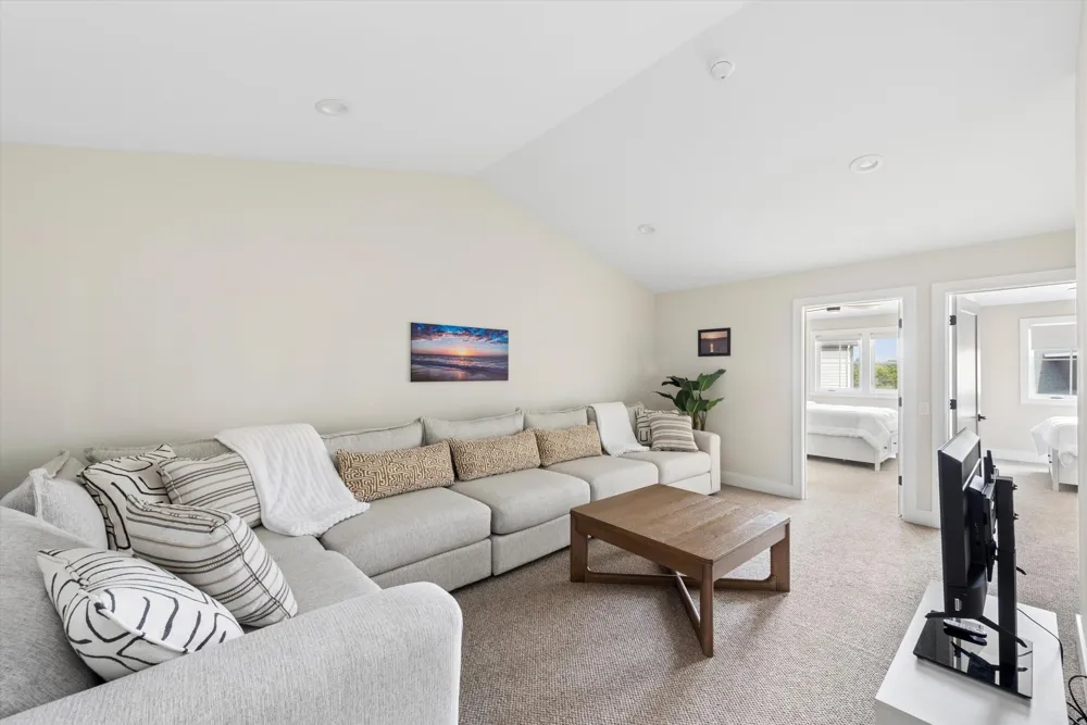 929 Harbor Drive E St. Joseph, MI 49085