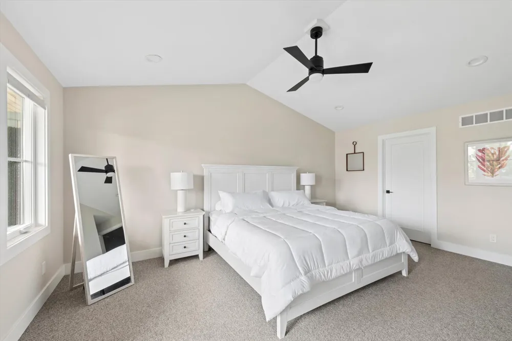 929 Harbor Drive E St. Joseph, MI 49085