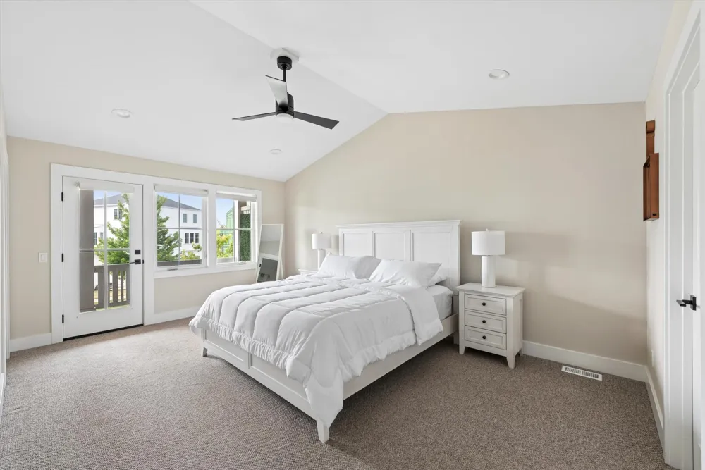 929 Harbor Drive E St. Joseph, MI 49085