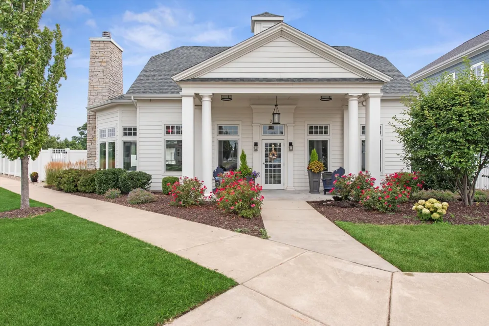 929 Harbor Drive E St. Joseph, MI 49085