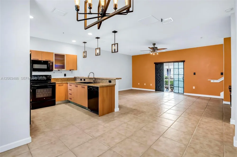 2516 SW 14th Ave #403 Fort Lauderdale, FL 33315