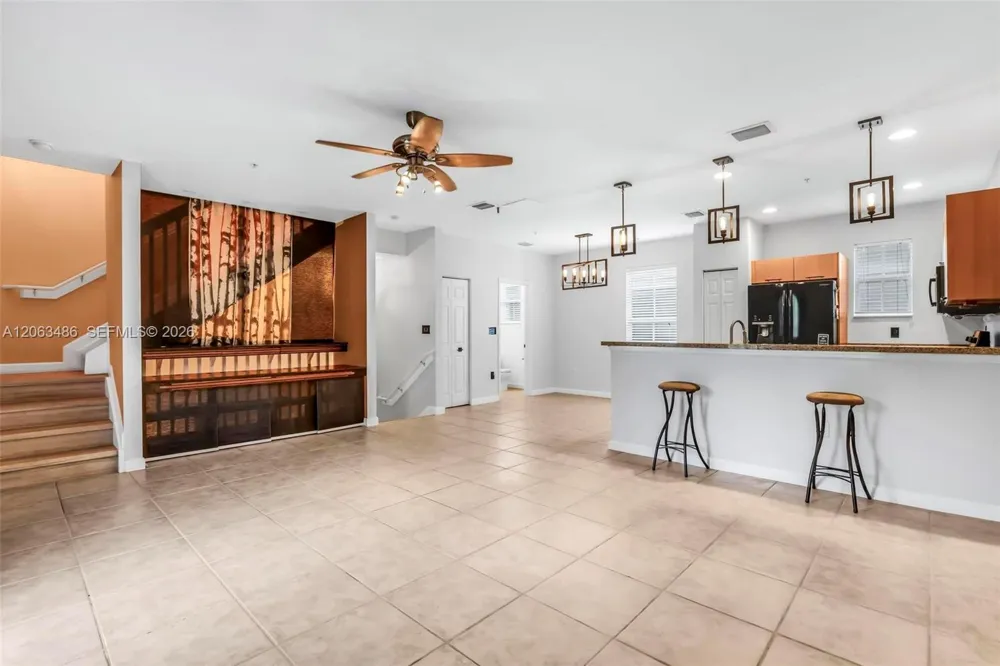 2516 SW 14th Ave #403 Fort Lauderdale, FL 33315