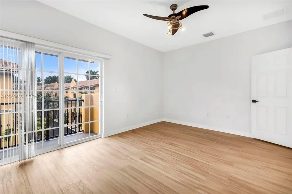 2516 SW 14th Ave #403 Fort Lauderdale, FL 33315