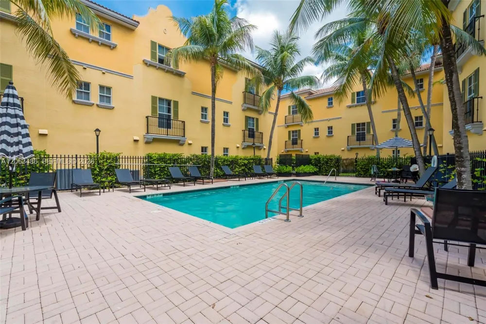 2516 SW 14th Ave #403 Fort Lauderdale, FL 33315