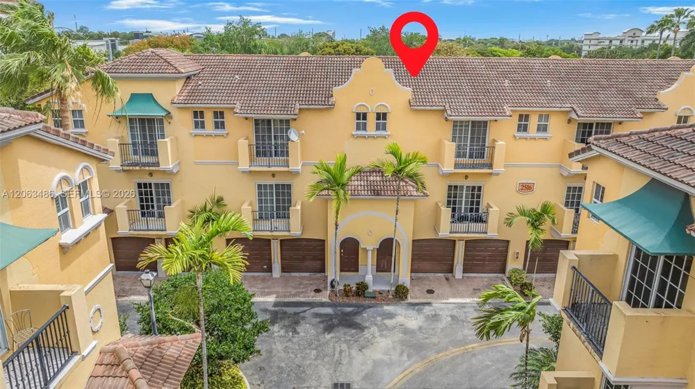 2516 SW 14th Ave #403 Fort Lauderdale, FL 33315