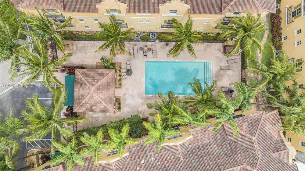 2516 SW 14th Ave #403 Fort Lauderdale, FL 33315