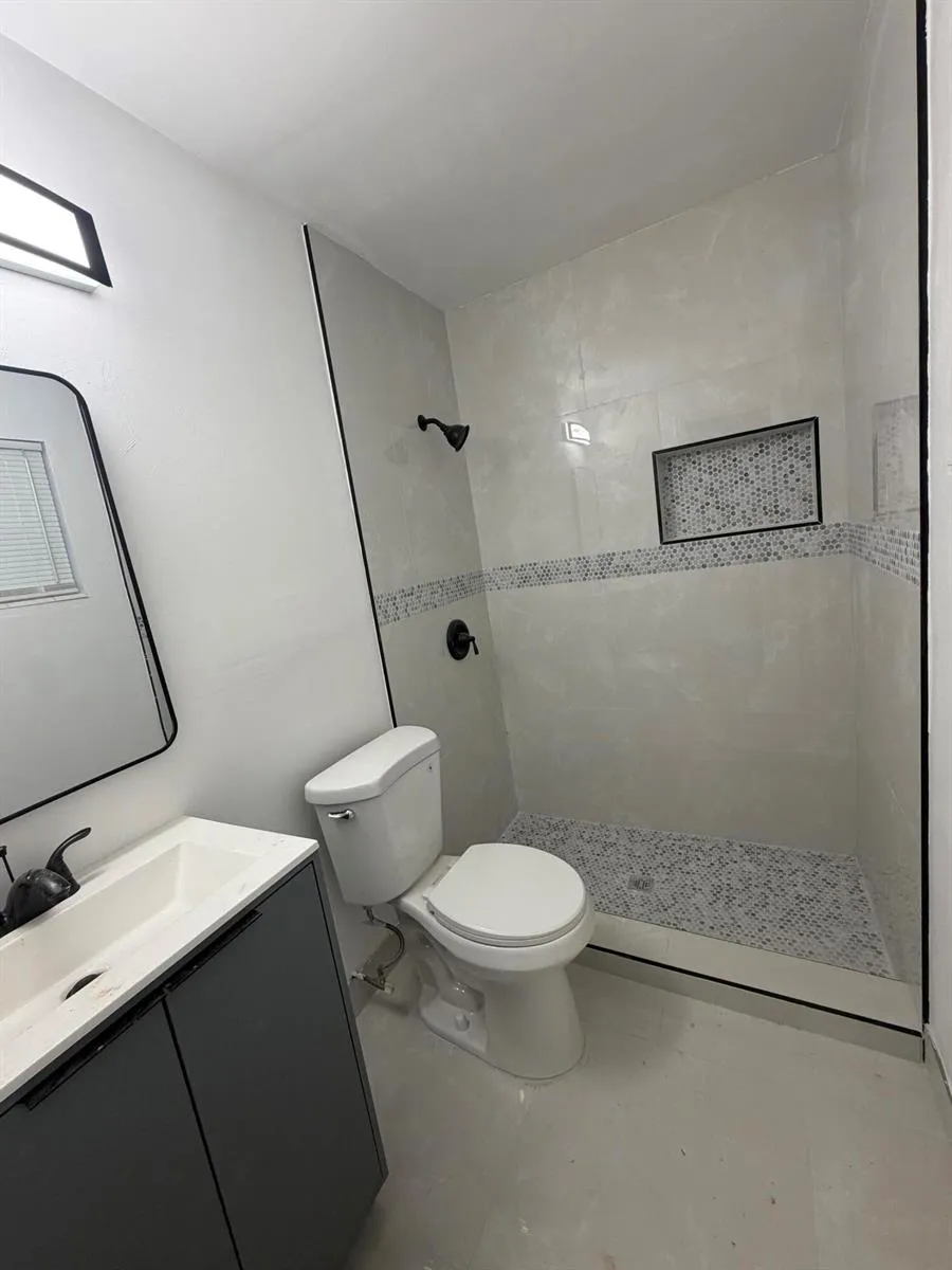 821 SW 62ND AVENUE North Lauderdale, FL 33068