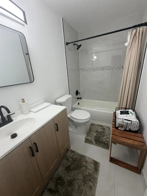 8700 NW 45TH COURT