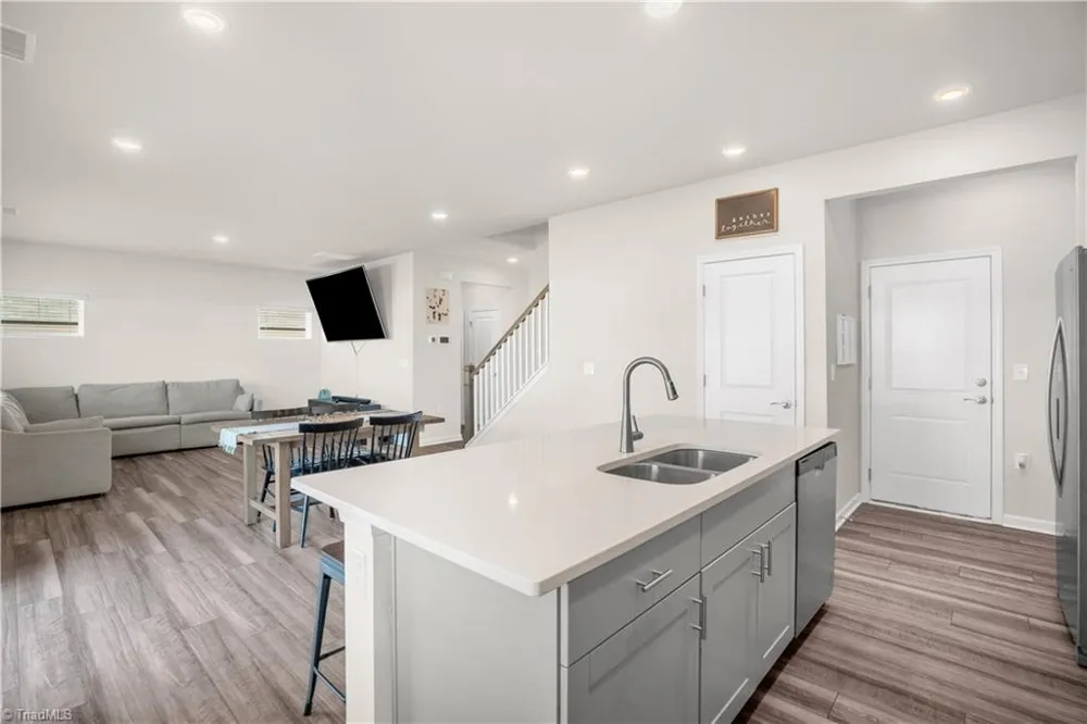 526 Winesap Drive Graham, NC 27253