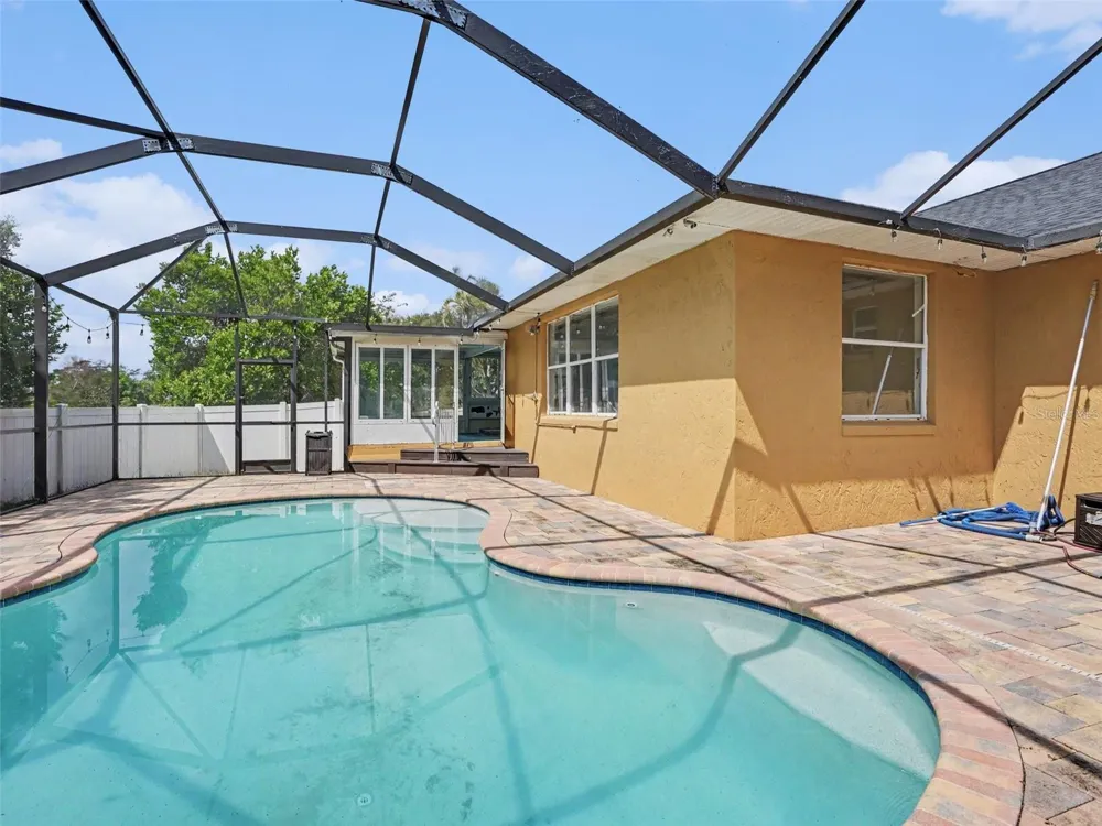 808 CHAMBERLAIN LOOP Lake Wales, FL 33853