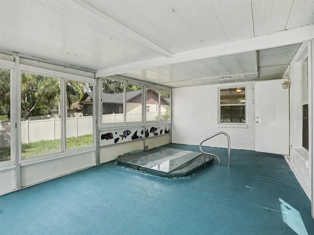 808 CHAMBERLAIN LOOP Lake Wales, FL 33853