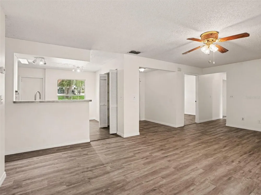 808 CHAMBERLAIN LOOP Lake Wales, FL 33853