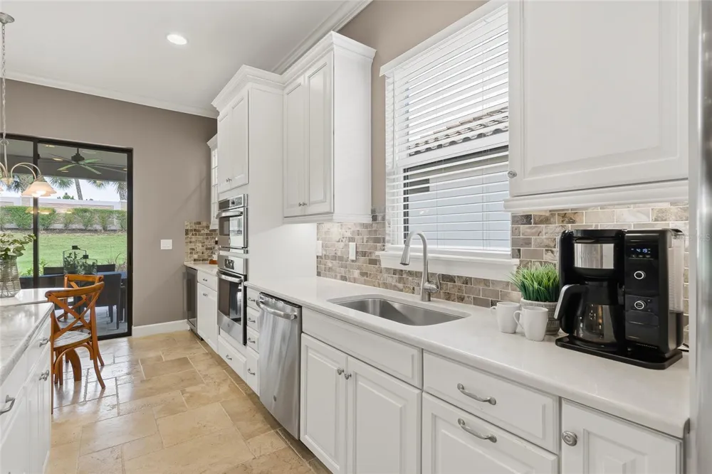 3118 FORSYTHIA DRIVE Odessa, FL 33556
