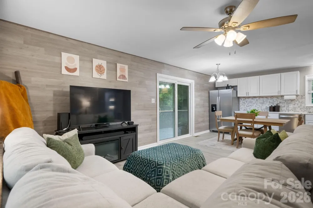 1172 Sunset Court Conover, NC 28613