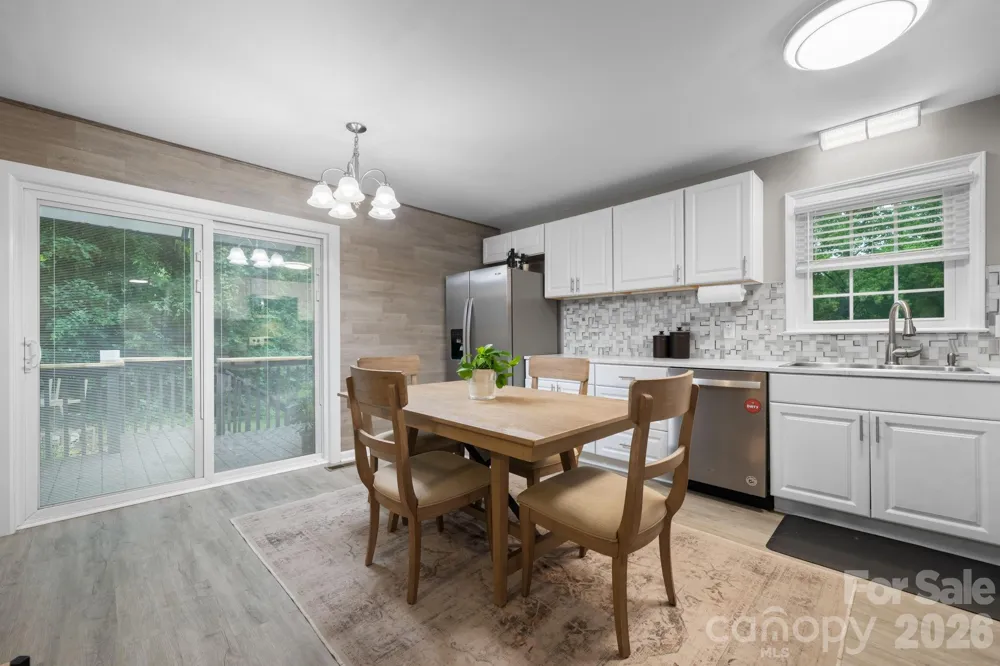 1172 Sunset Court Conover, NC 28613
