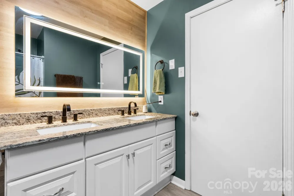 1172 Sunset Court Conover, NC 28613