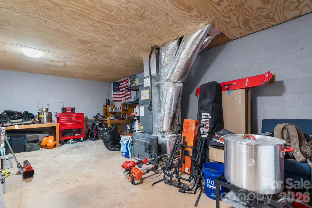 1172 Sunset Court Conover, NC 28613