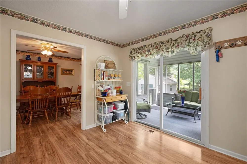 154 Honeysuckle Drive SE Calhoun, GA 30701