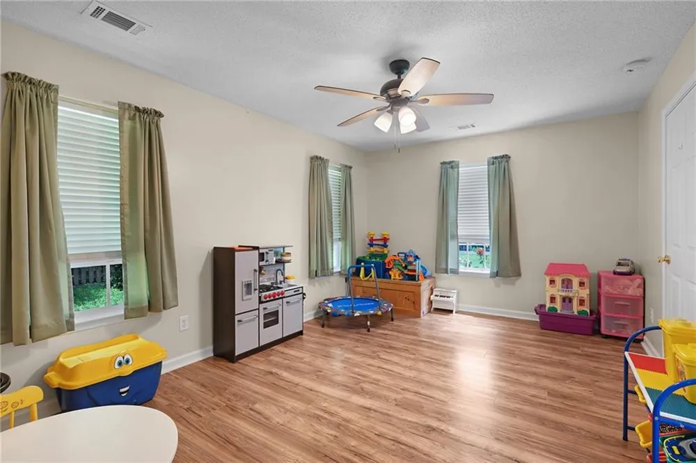 154 Honeysuckle Drive SE Calhoun, GA 30701