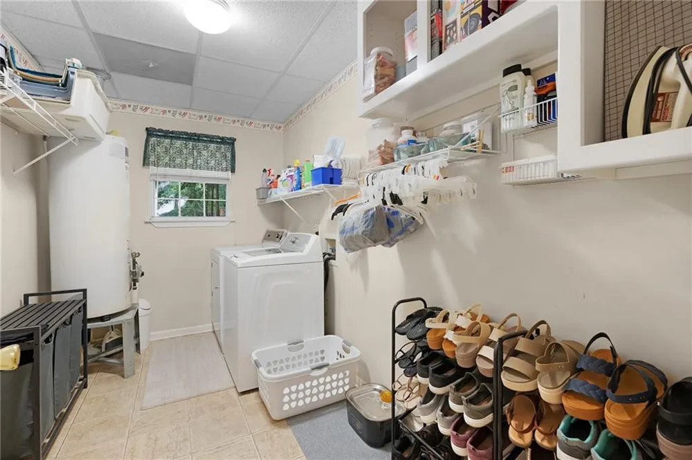 154 Honeysuckle Drive SE Calhoun, GA 30701