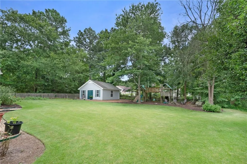 154 Honeysuckle Drive SE Calhoun, GA 30701