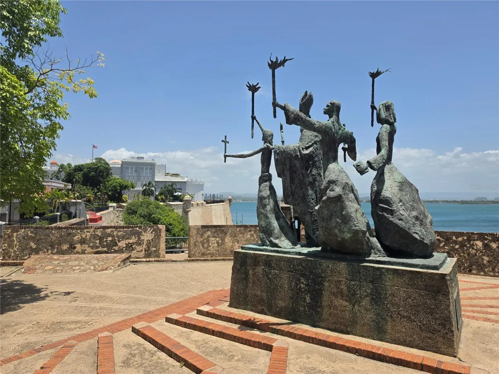 258 LUNA San Juan, PR 00901