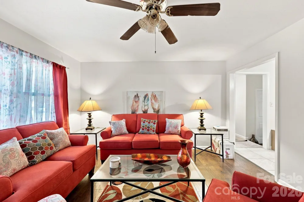3261 Vardaman Avenue Hope Mills, NC 28348