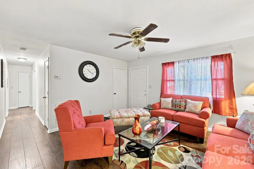 3261 Vardaman Avenue Hope Mills, NC 28348