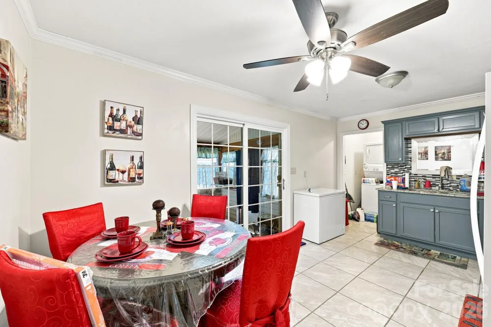 3261 Vardaman Avenue Hope Mills, NC 28348