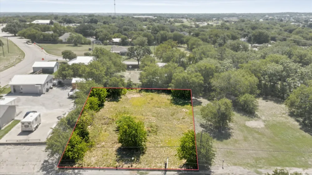 721 Houston Street Granbury, TX 76048