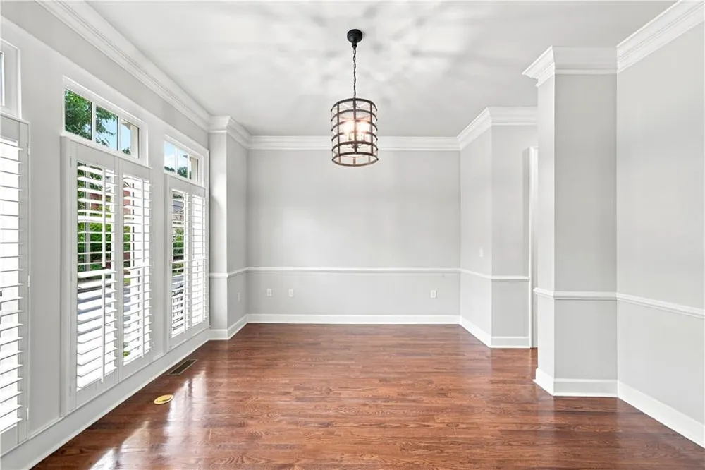 102 Riversgate Drive Sandy Springs, GA 30339