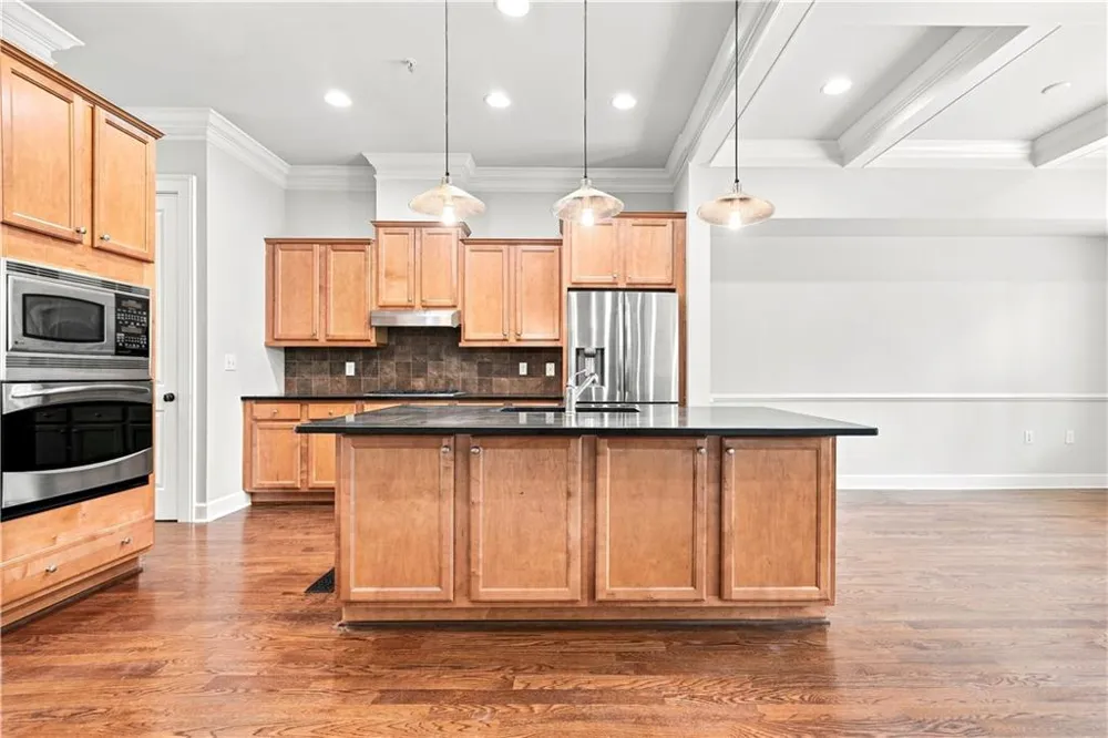 102 Riversgate Drive Sandy Springs, GA 30339