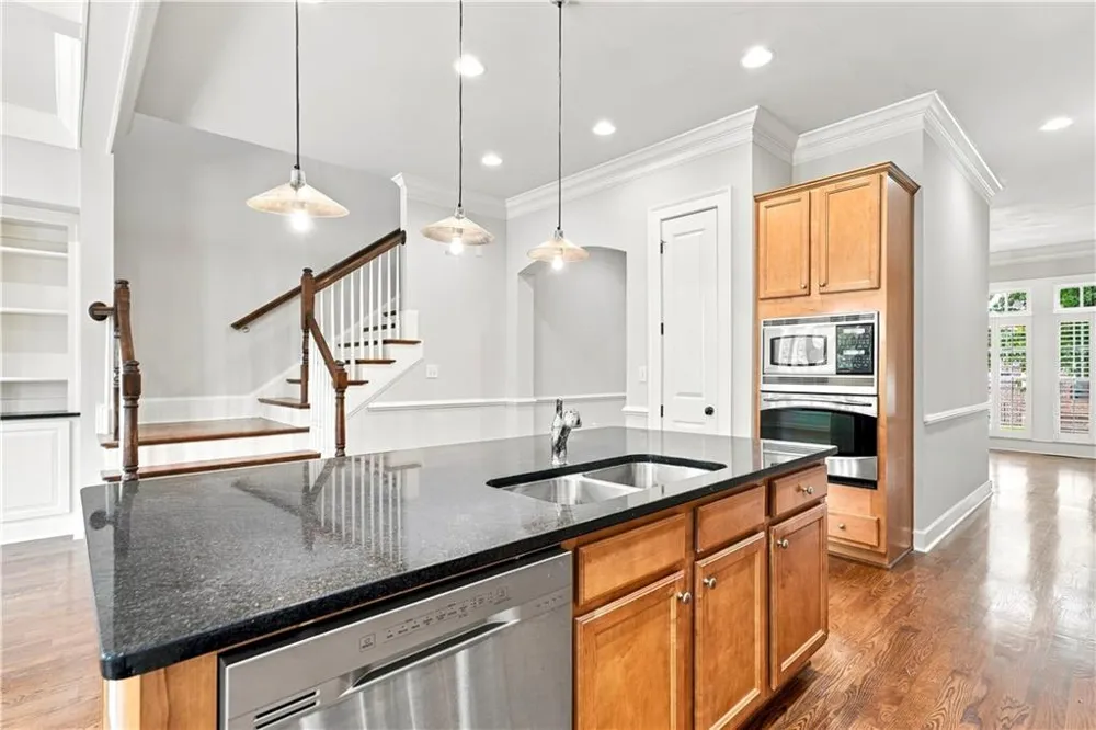 102 Riversgate Drive Sandy Springs, GA 30339