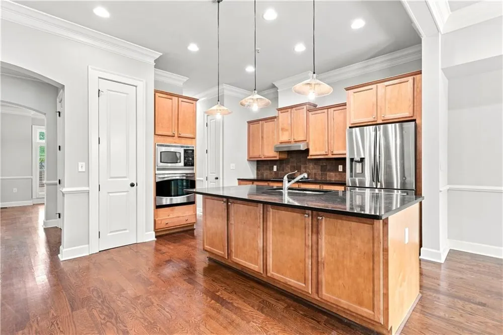 102 Riversgate Drive Sandy Springs, GA 30339