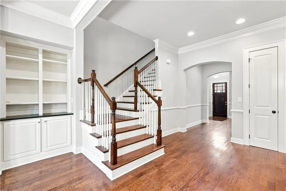 102 Riversgate Drive Sandy Springs, GA 30339