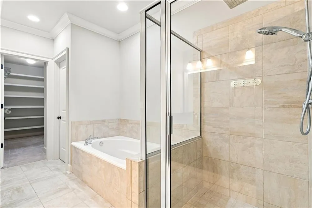 102 Riversgate Drive Sandy Springs, GA 30339