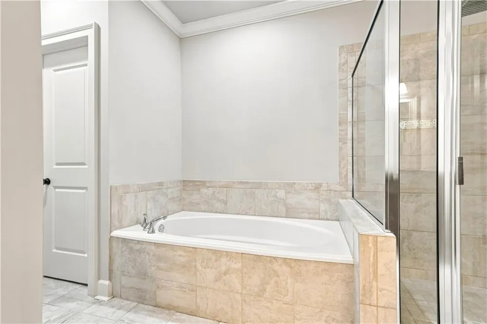 102 Riversgate Drive Sandy Springs, GA 30339