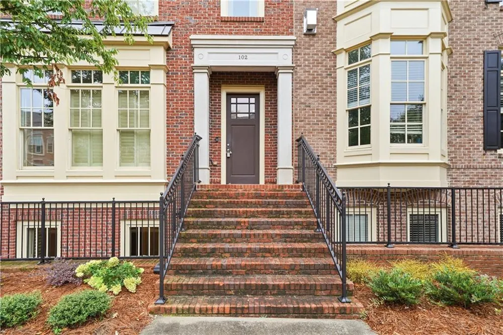 102 Riversgate Drive Sandy Springs, GA 30339