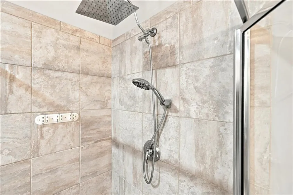 102 Riversgate Drive Sandy Springs, GA 30339