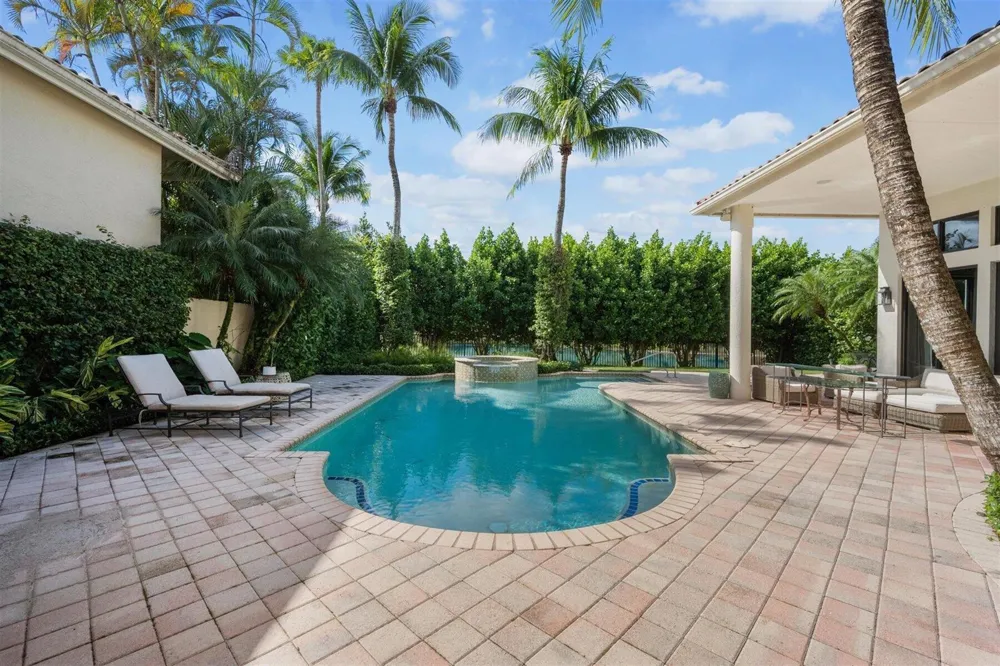 2911 Bent Cypress Road Wellington, FL 33414