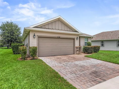 5647 NW 37TH LANE ROAD